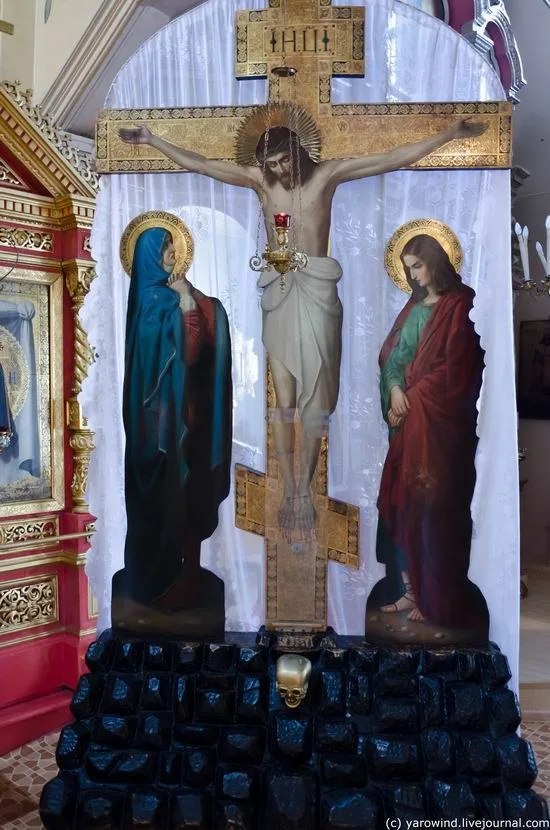 Частица Животворящего Креста Господня